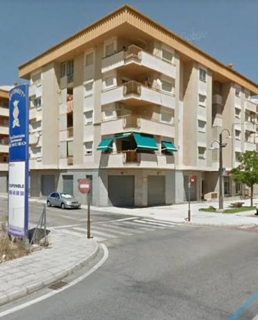 Local en avenida de València, 84