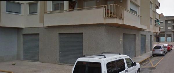 Local en avenida de València, 84