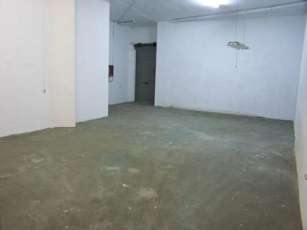 Local en avenida del País Valencià, 87