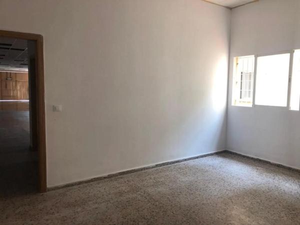 Local en avenida d'Elx