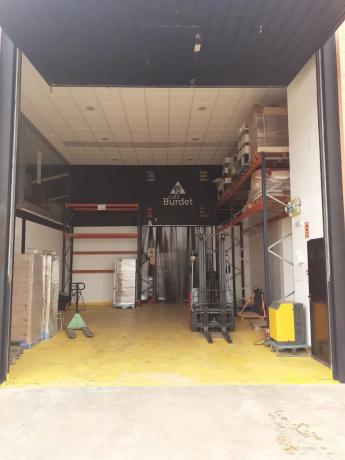 Nave en calle Franca, 19