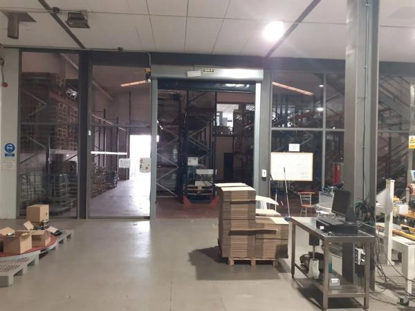 Nave en calle Franca, 19