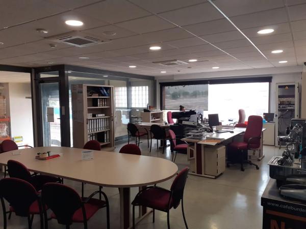 Nave en calle Franca, 19