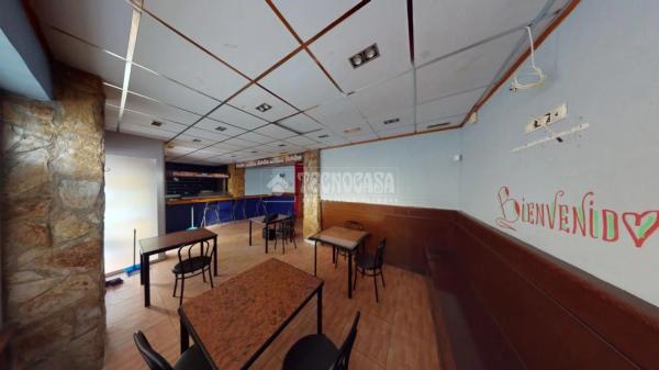 Local en calle Francisco Giner de los Ríos s/n