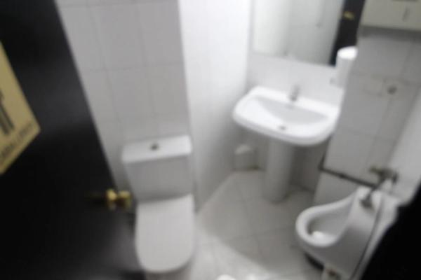 Local en plaza Deportista Andres Muñoz