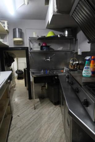 Local en plaza Deportista Andres Muñoz