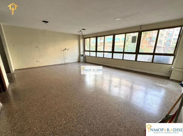 Local en calle de Gongora