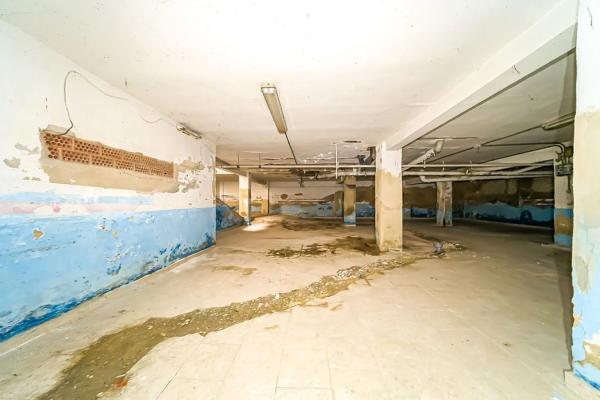 Local o nave en avenida Novelda