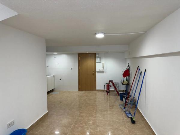 Local en calle Dato Iradier