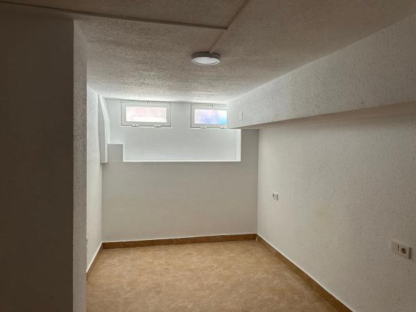 Local en calle Dato Iradier