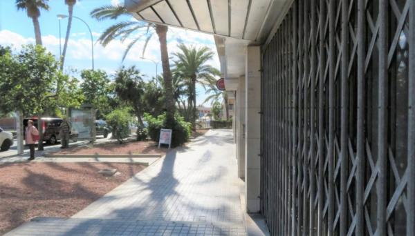 Local en Barrio Raval Roig-Virgen del Socorro