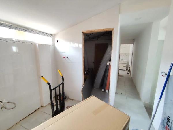 Local en calle del Pintor Zuloaga