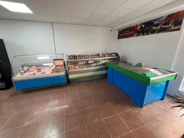 Local en Barrio Carolinas Altas