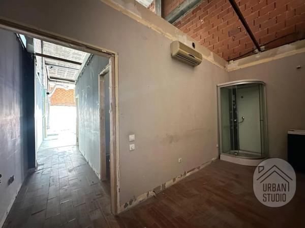 Local en calle Brasil