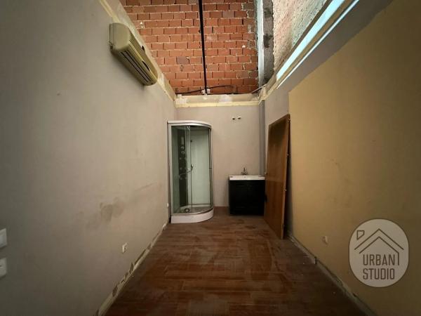 Local en calle Brasil