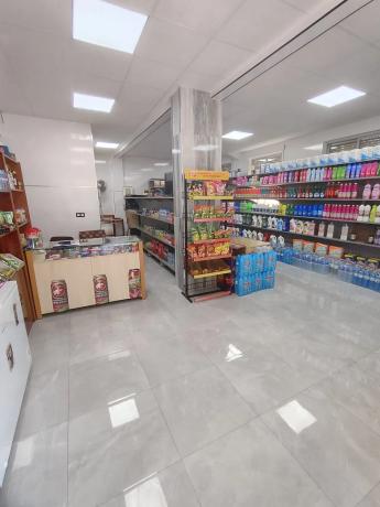 Local en rentabilidad en avenida Ejércitos Españoles, 4