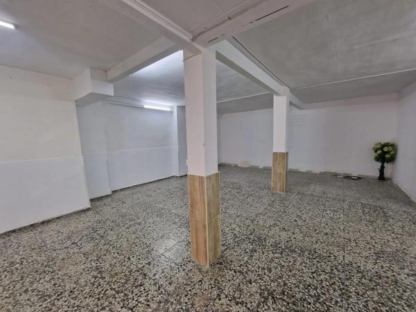 Local en calle Cánovas del Castillo