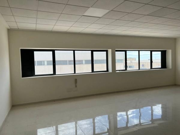 Nave en rentabilidad en calle del Chelín