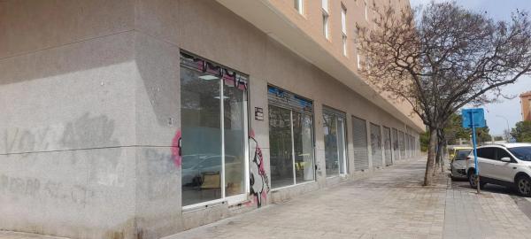 Local en Barrio Tómbola - Rabasa