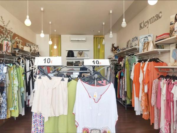 Local en avenida de Holanda