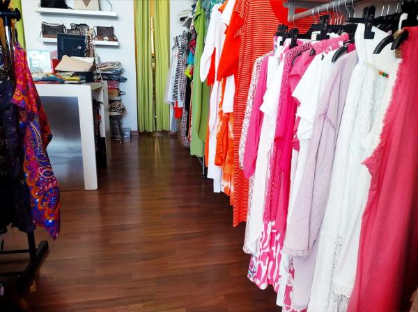 Local en avenida de Holanda