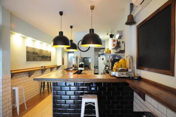 Local en Barrio Cabo de las Huertas