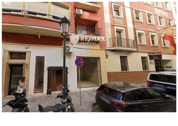 Local en calle del Médico Pascual Pérez