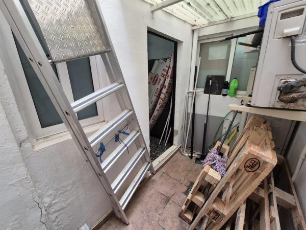 Local en calle Capitán Hernández Mira