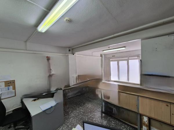 Local en calle Capitán Hernández Mira