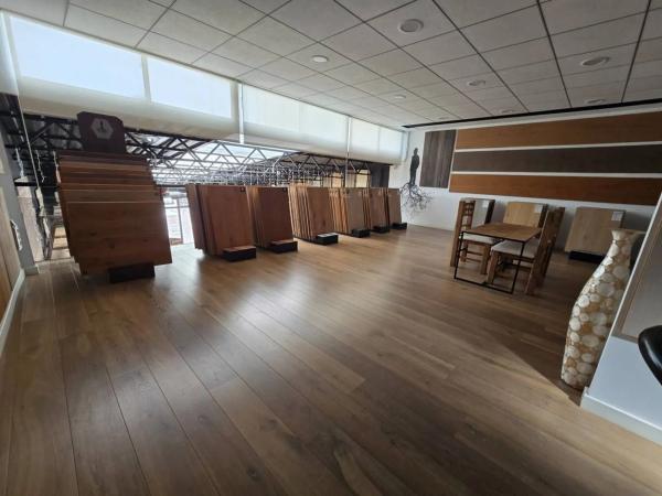 Local en Barrio Garbinet - Parque de las Avenidas