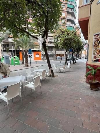 Local en calle Taquigrafo Martí