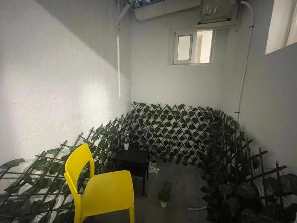 Local en calle Cardenal Payá