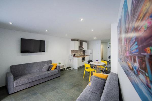 Local en calle Cardenal Payá