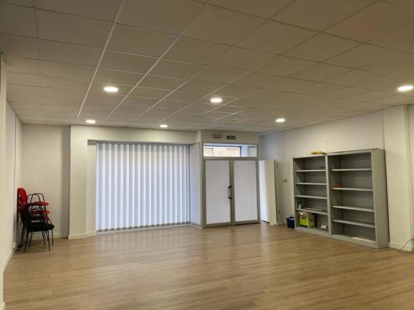 Local en calle San Juan Bautista