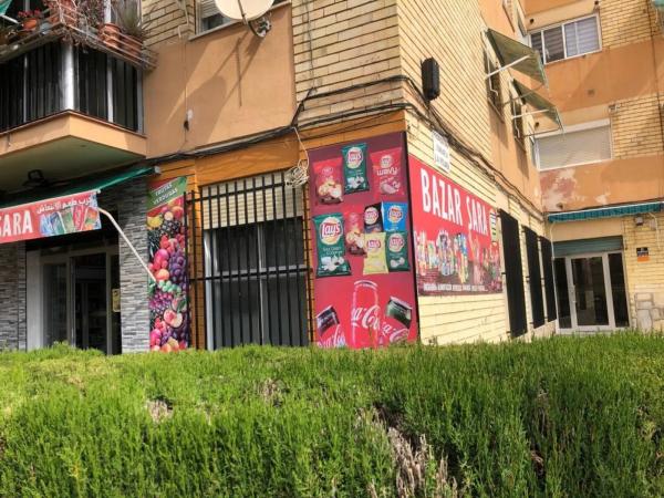 Local en avenida Ejércitos Españoles