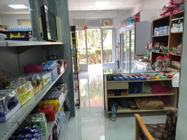 Local en avenida Ejércitos Españoles