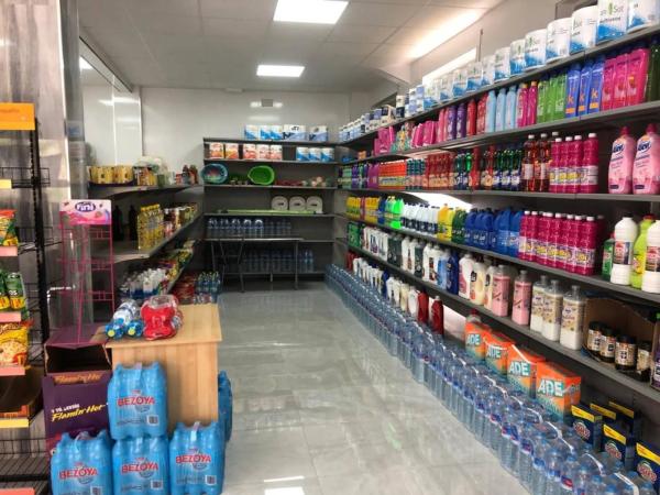 Local en avenida Ejércitos Españoles