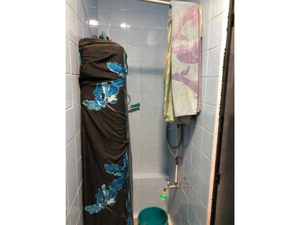 Local en avenida Ejércitos Españoles