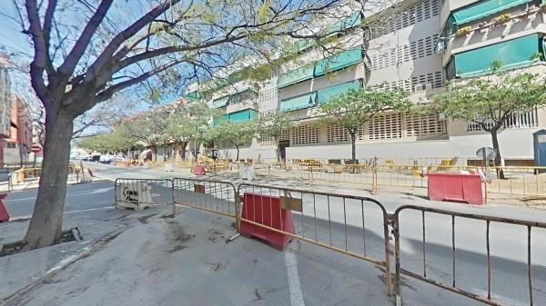 Local en calle de Casiopea