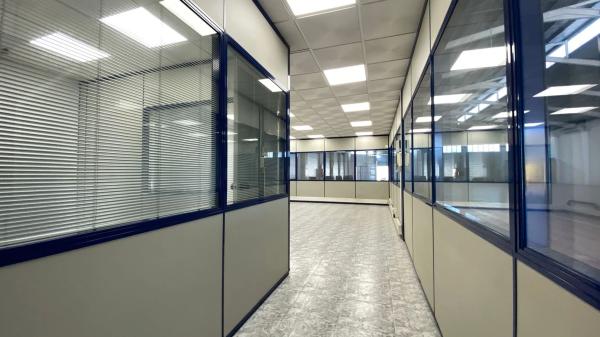 Nave en calle del Marco