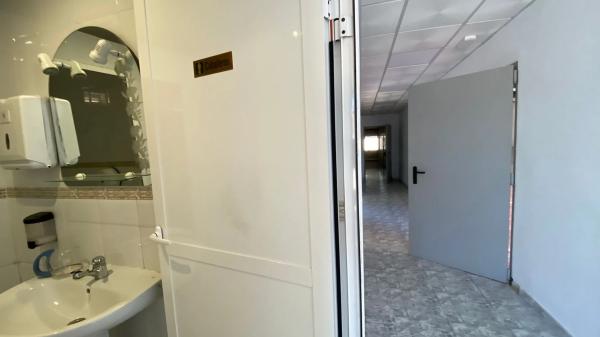 Nave en calle del Marco