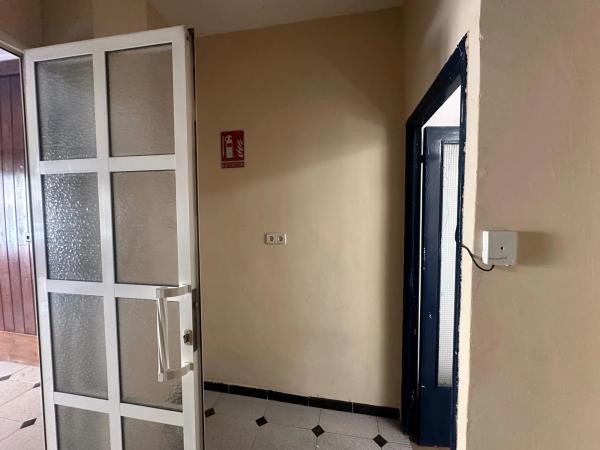 Local en calle Arquitecto Morell