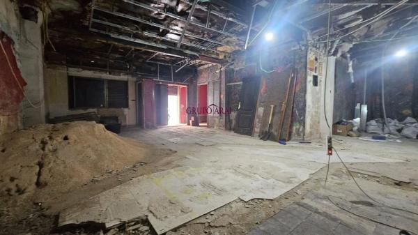 Local en calle Aspe, 11