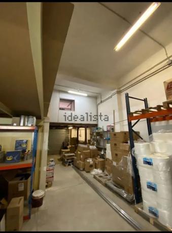 Local en calle Pegaso, 44