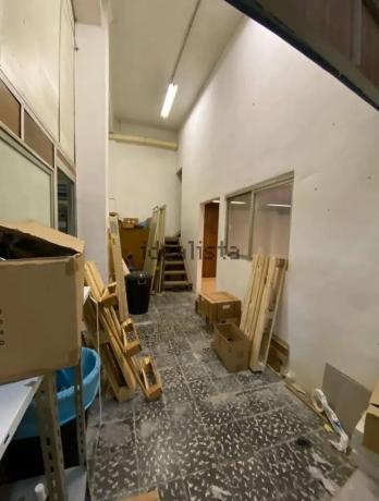 Local en calle Pegaso, 44