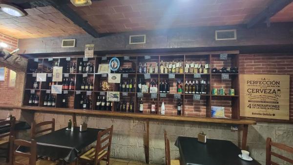 Local en calle Capitán Dema, 5