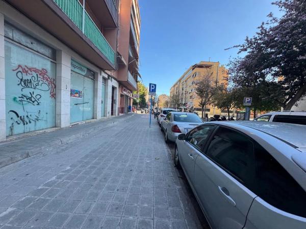 Local en calle General Espartero, 124