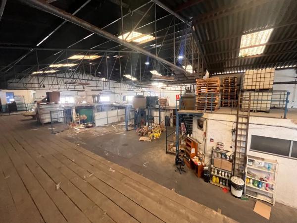 Nave en Barrio Ciudad de Asís - Font-Calent - El Bacarot