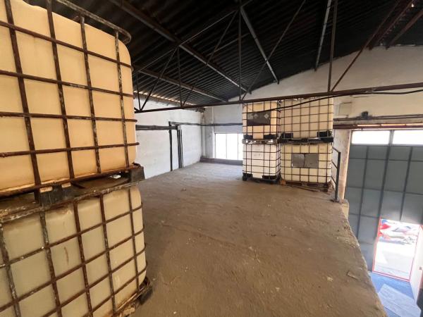 Nave en Barrio Ciudad de Asís - Font-Calent - El Bacarot