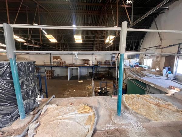 Nave en Barrio Ciudad de Asís - Font-Calent - El Bacarot